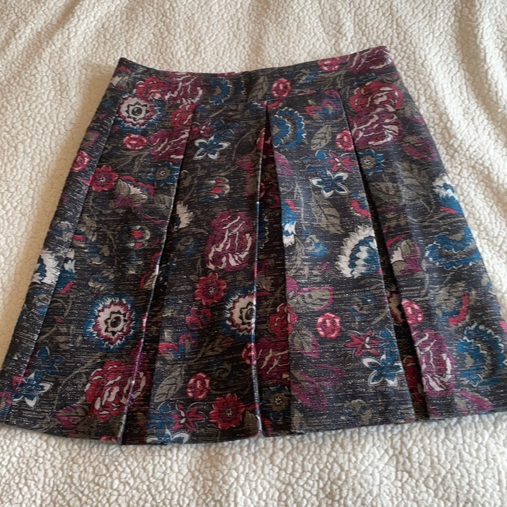 LOFT sparkly skirt